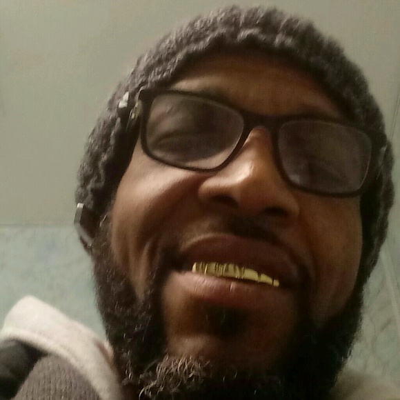 Meet your Posher, David - Picture 1 of 1